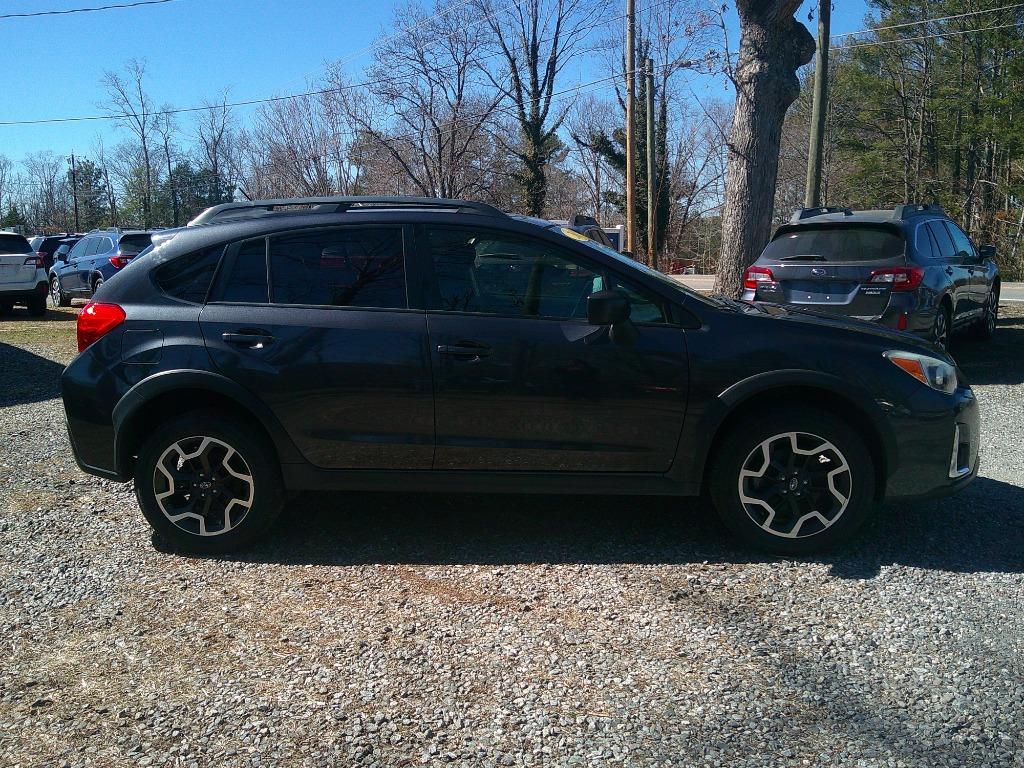 2017 Subaru Crosstrek photo