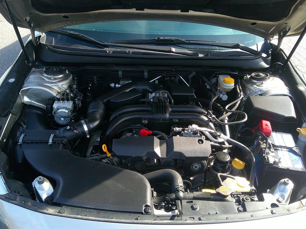 2016 Subaru Legacy Limited photo