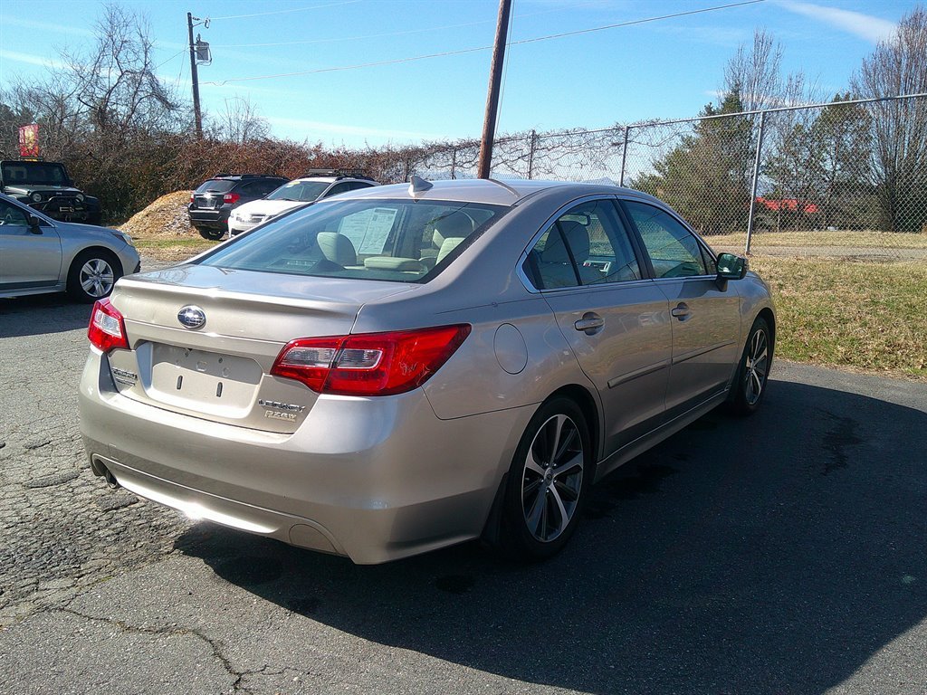 2016 Subaru Legacy Limited photo