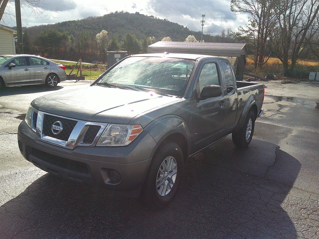 2016 Nissan Frontier SV photo