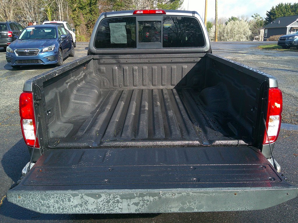 2016 Nissan Frontier SV photo