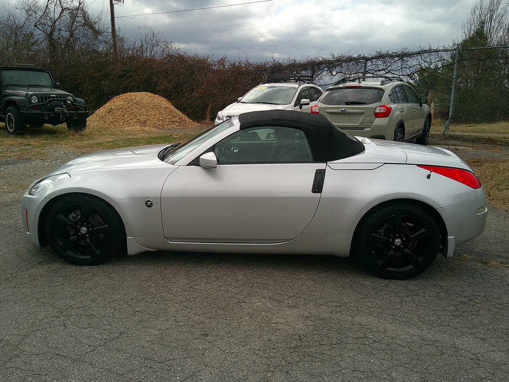 2009 Nissan 350Z Enthusiast photo