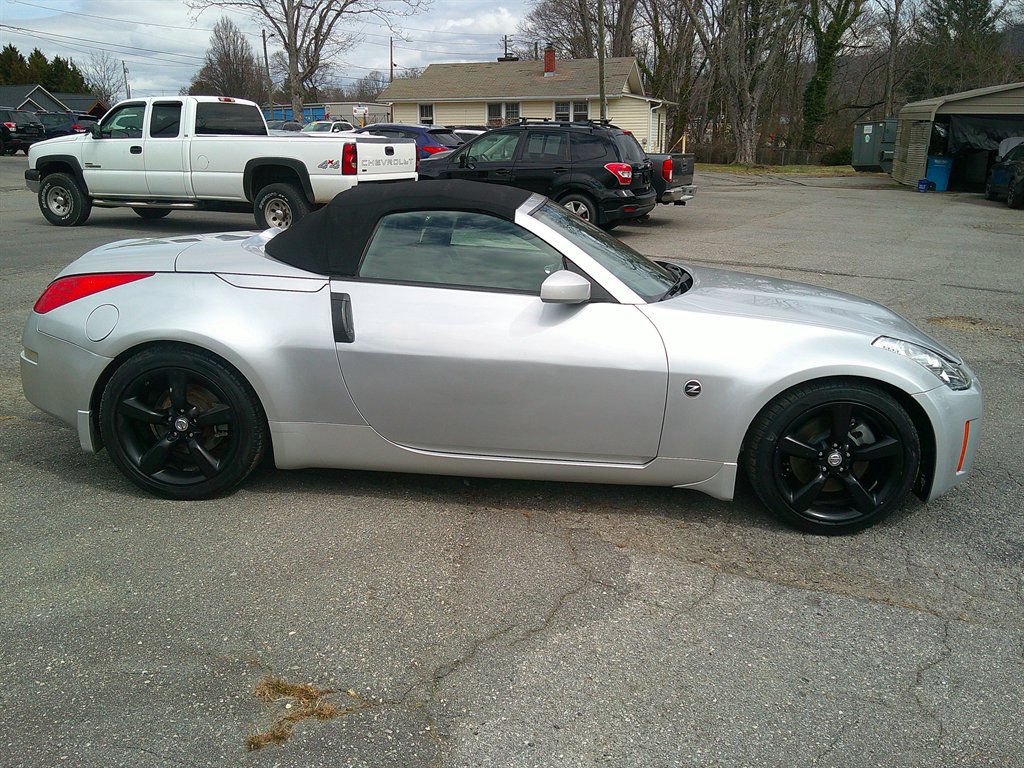 2009 Nissan 350Z Enthusiast photo