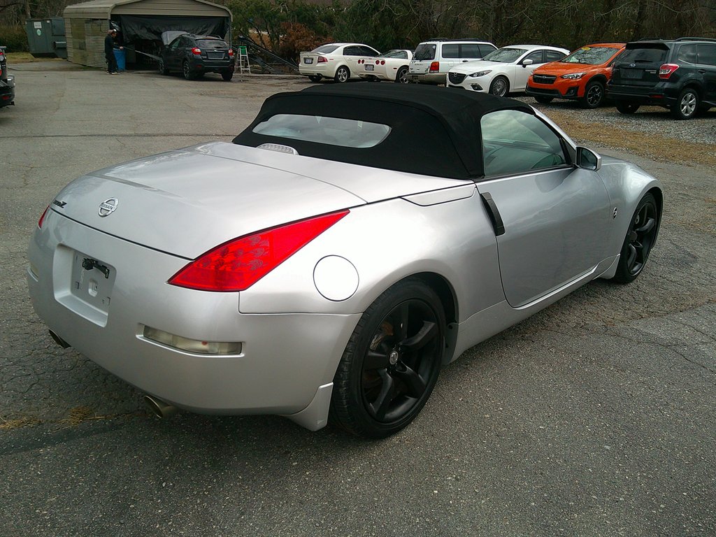2009 Nissan 350Z Enthusiast photo