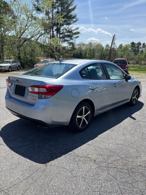 2022 Subaru Impreza Premium photo