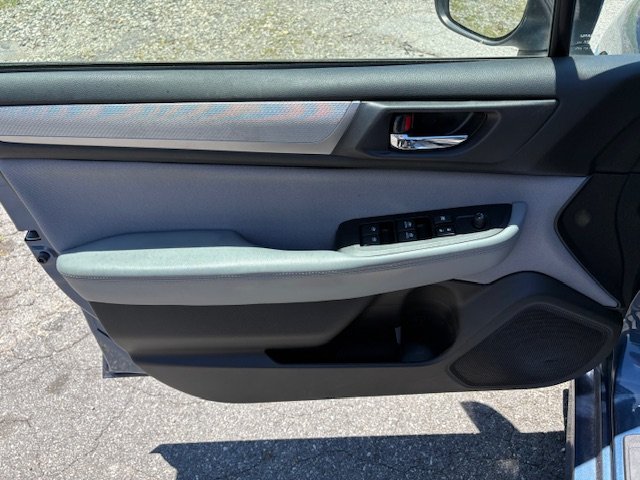 2019 Subaru Legacy Premium photo