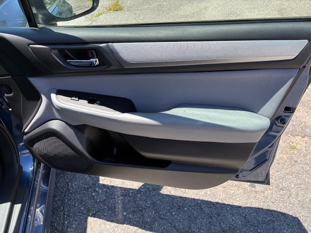 2019 Subaru Legacy Premium photo