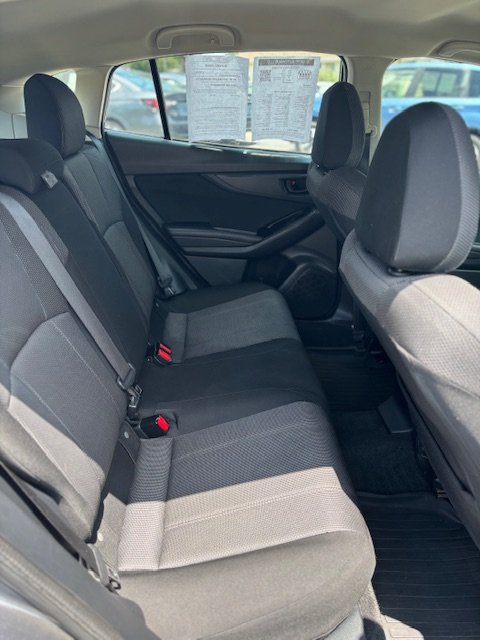 2022 Subaru Impreza Base photo 7