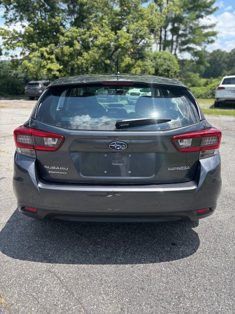 2022 Subaru Impreza Base photo 8
