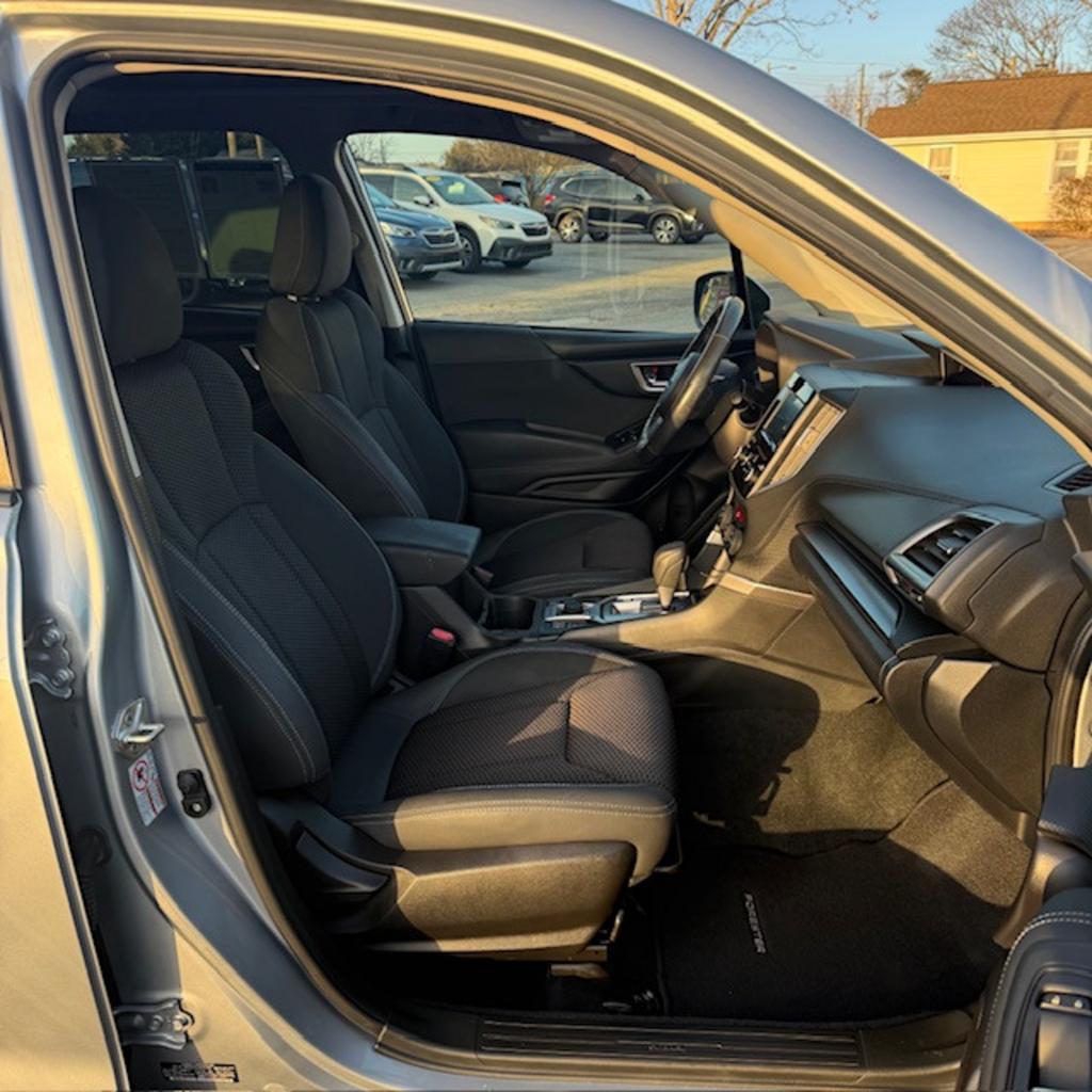 2020 Subaru Forester - $18,999