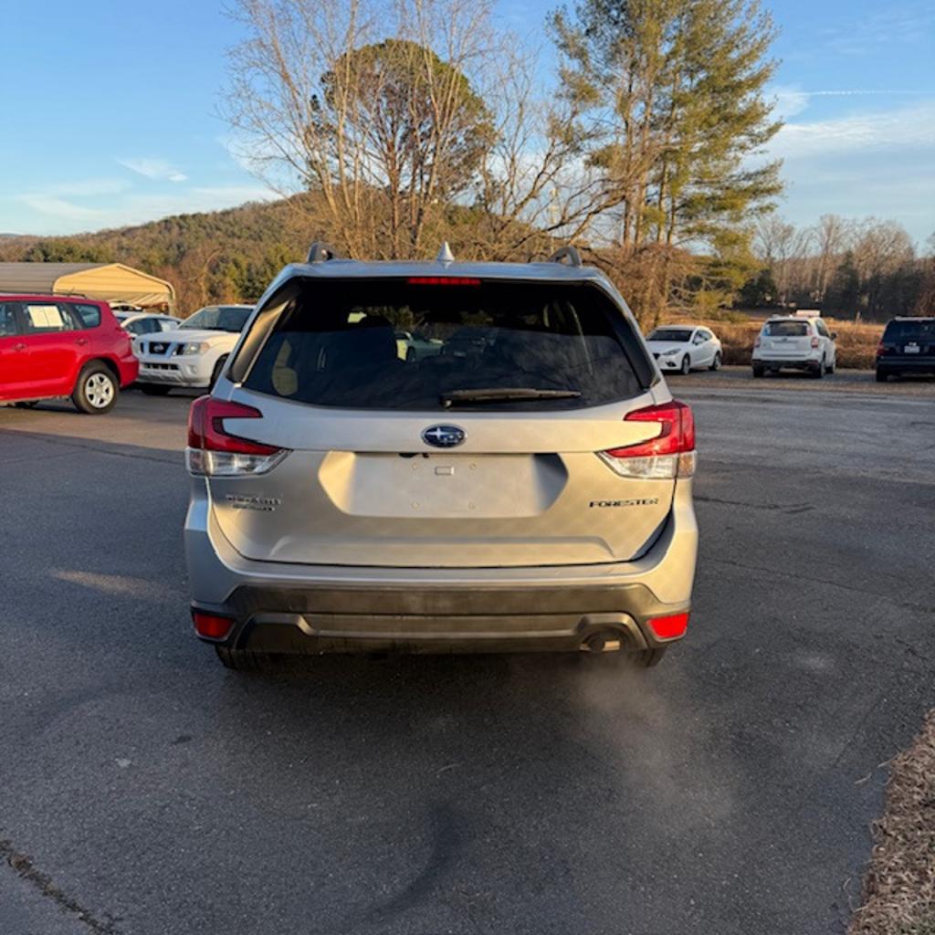 2020 Subaru Forester - $18,999