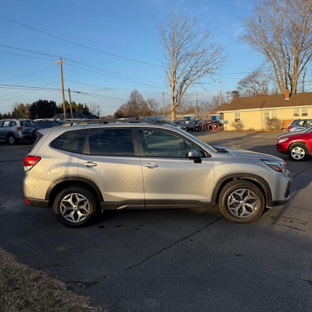 2020 Subaru Forester - $18,999