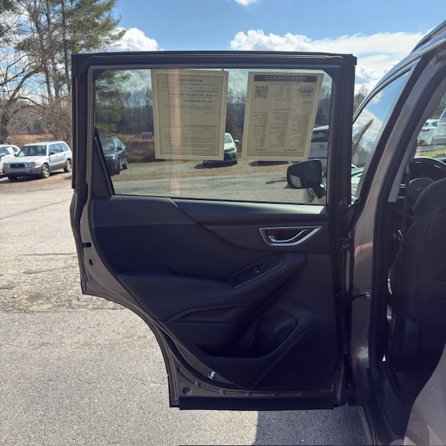 2019 Subaru Forester - $13,299