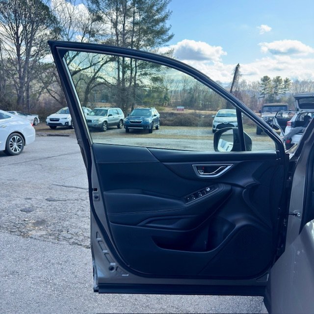 2019 Subaru Forester - $13,299