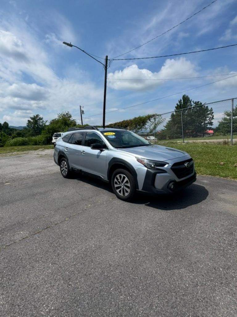 2023 Subaru Outback - $19,999