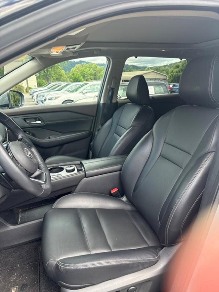 2023 Nissan Rogue - $21,999