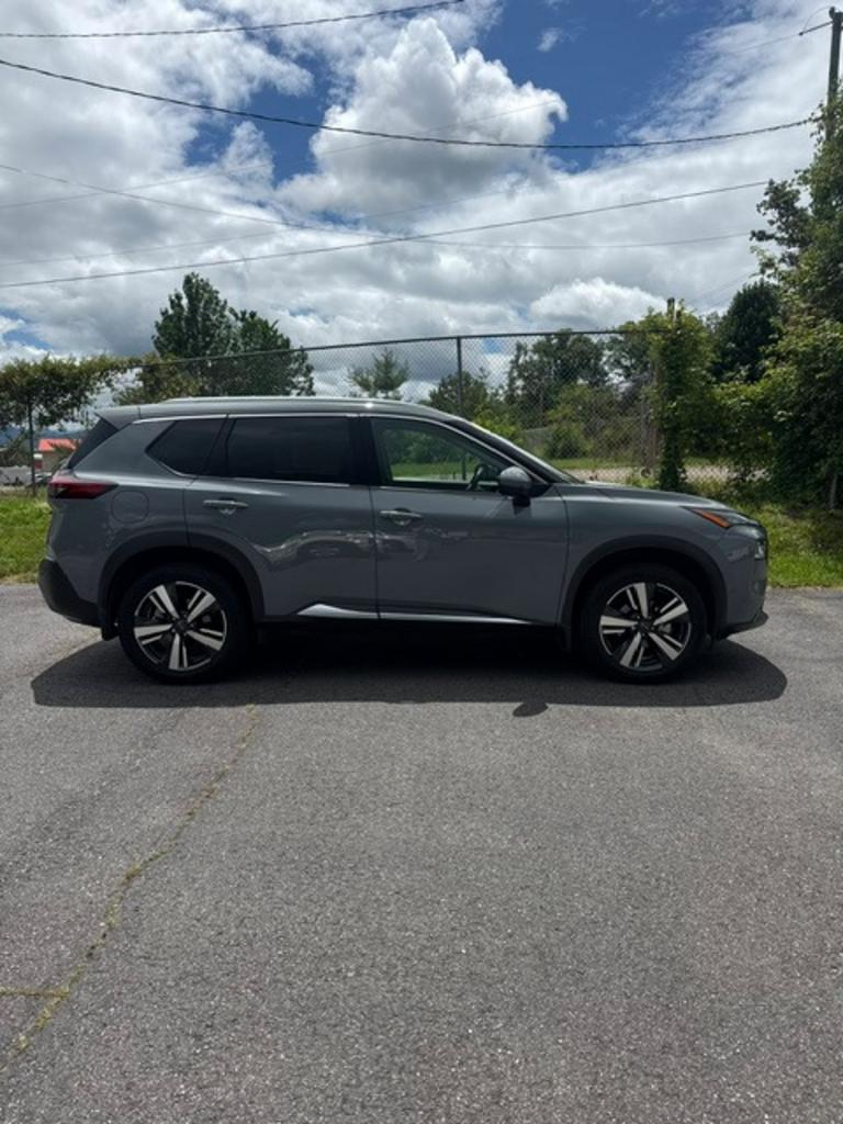 2023 Nissan Rogue - $21,999