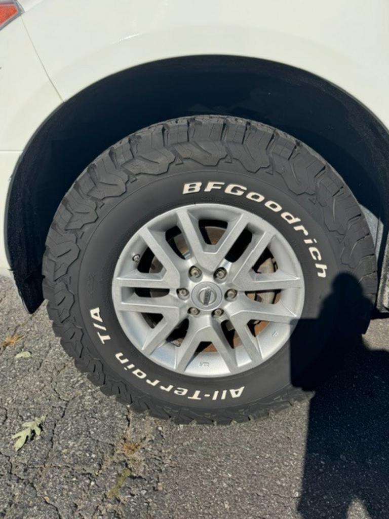 2016 Nissan Frontier - $14,999