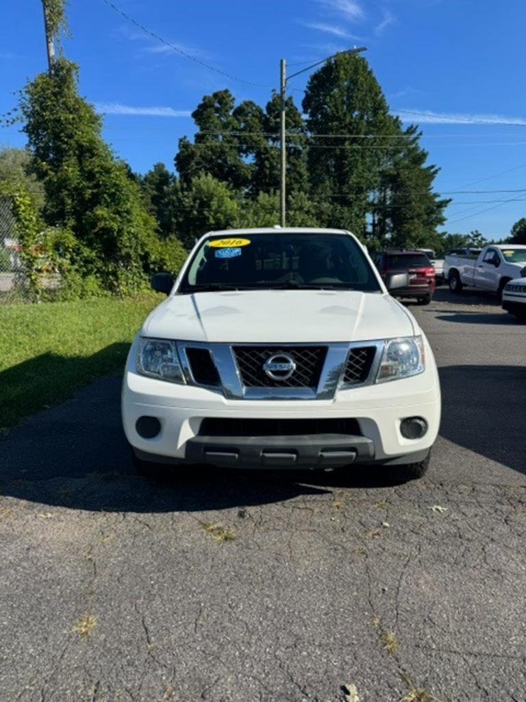 2016 Nissan Frontier - $14,999