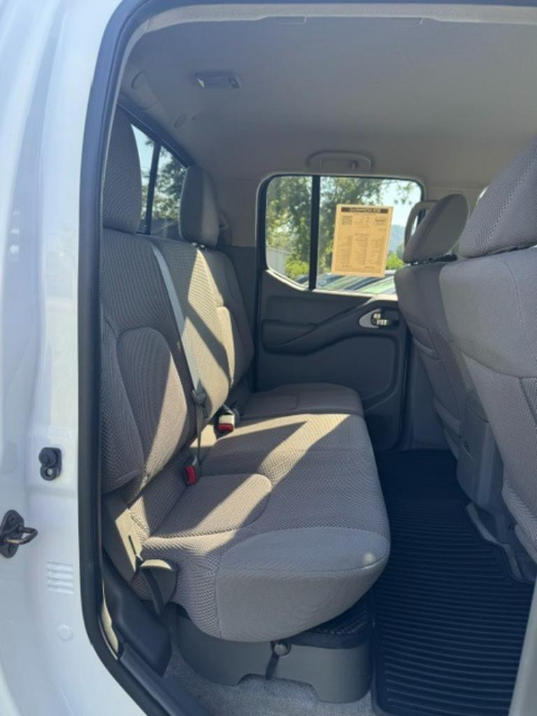 2016 Nissan Frontier - $14,999