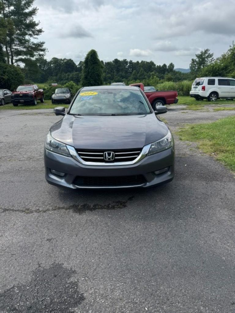 2014 Honda Accord - $10,999
