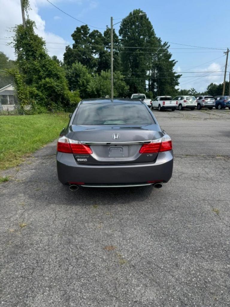 2014 Honda Accord - $10,999