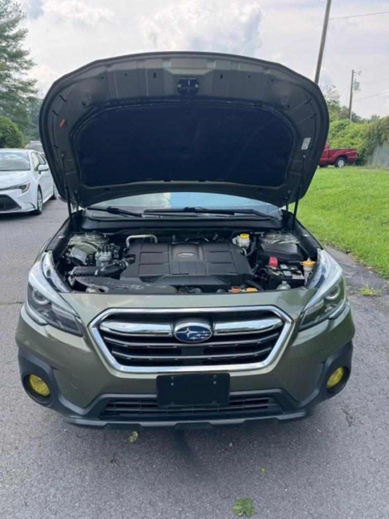 2019 Subaru Outback - $19,999