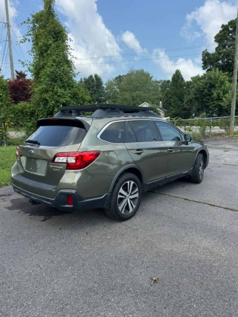 2019 Subaru Outback - $19,999