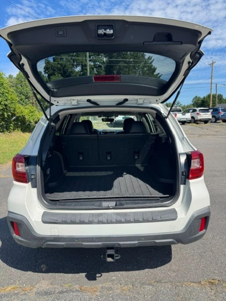 2019 Subaru Outback - $19,999