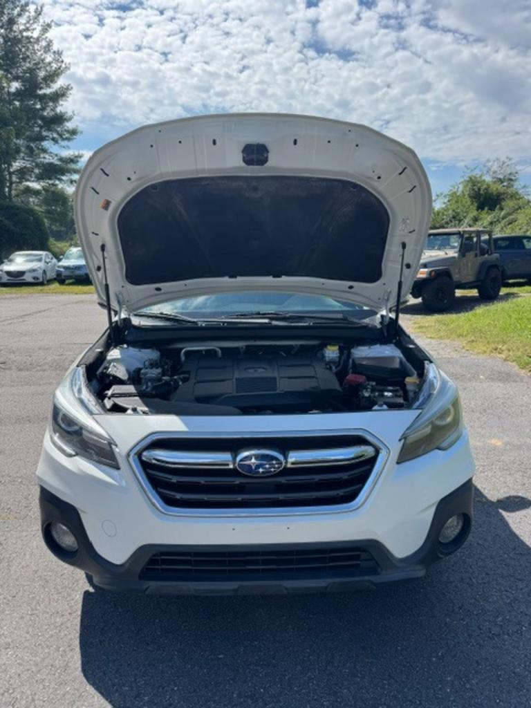 2019 Subaru Outback - $19,999