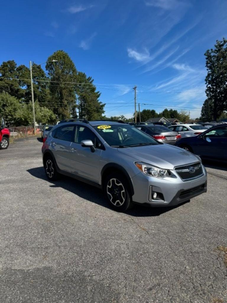 2016 Subaru Crosstrek - $12,999