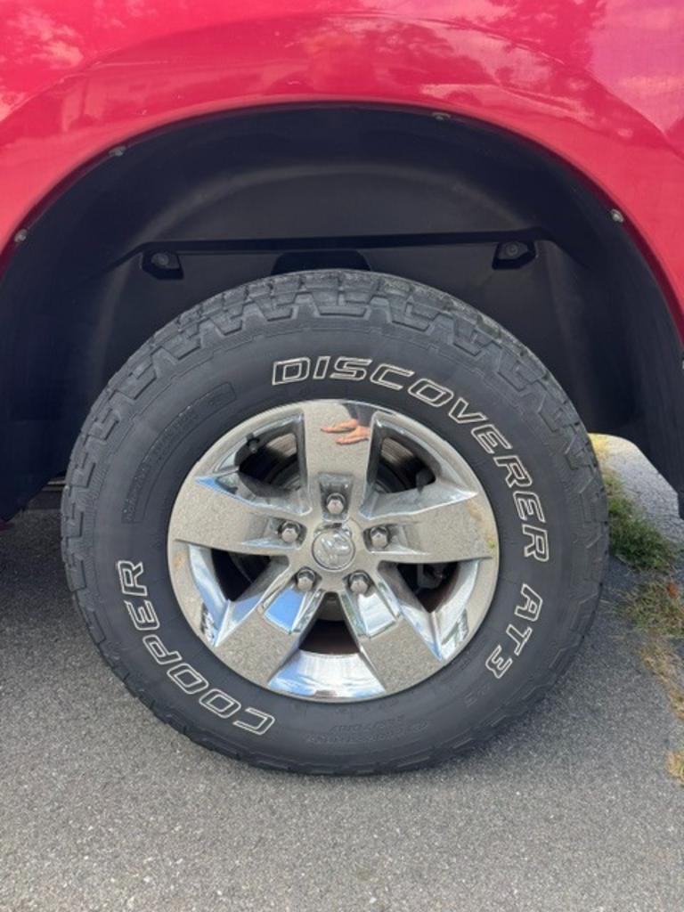 2013 Ram 1500 - $14,999