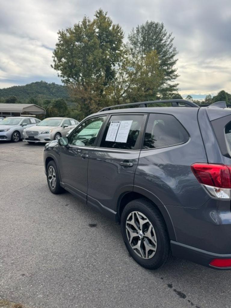 2022 Subaru Forester - $19,999