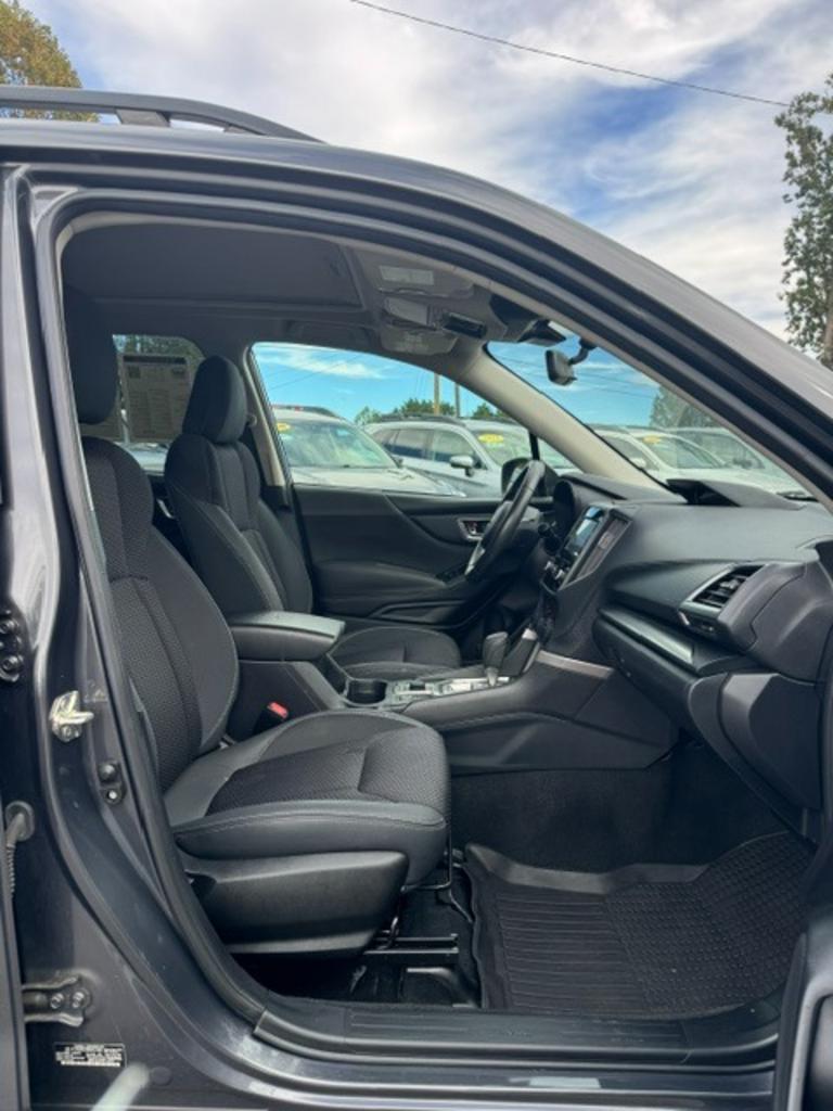 2022 Subaru Forester - $19,999