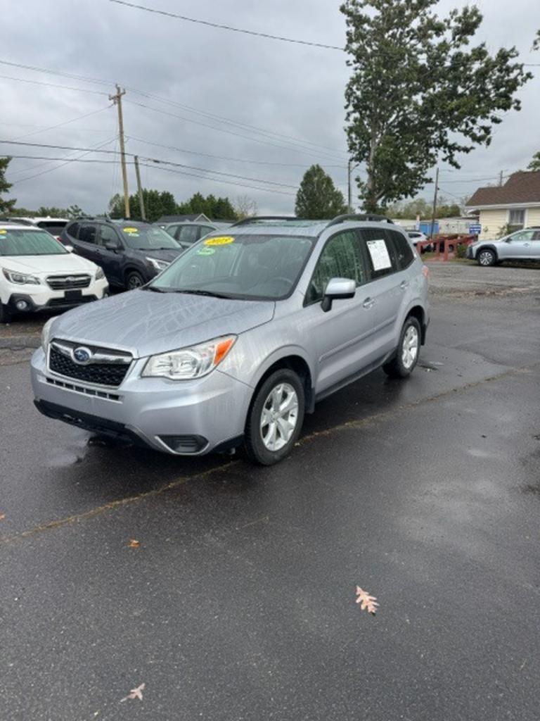 2015 Subaru Forester - $13,999