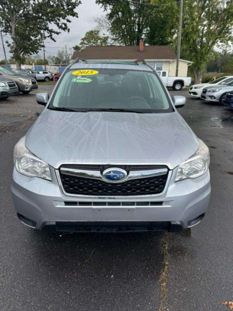 2015 Subaru Forester - $13,999