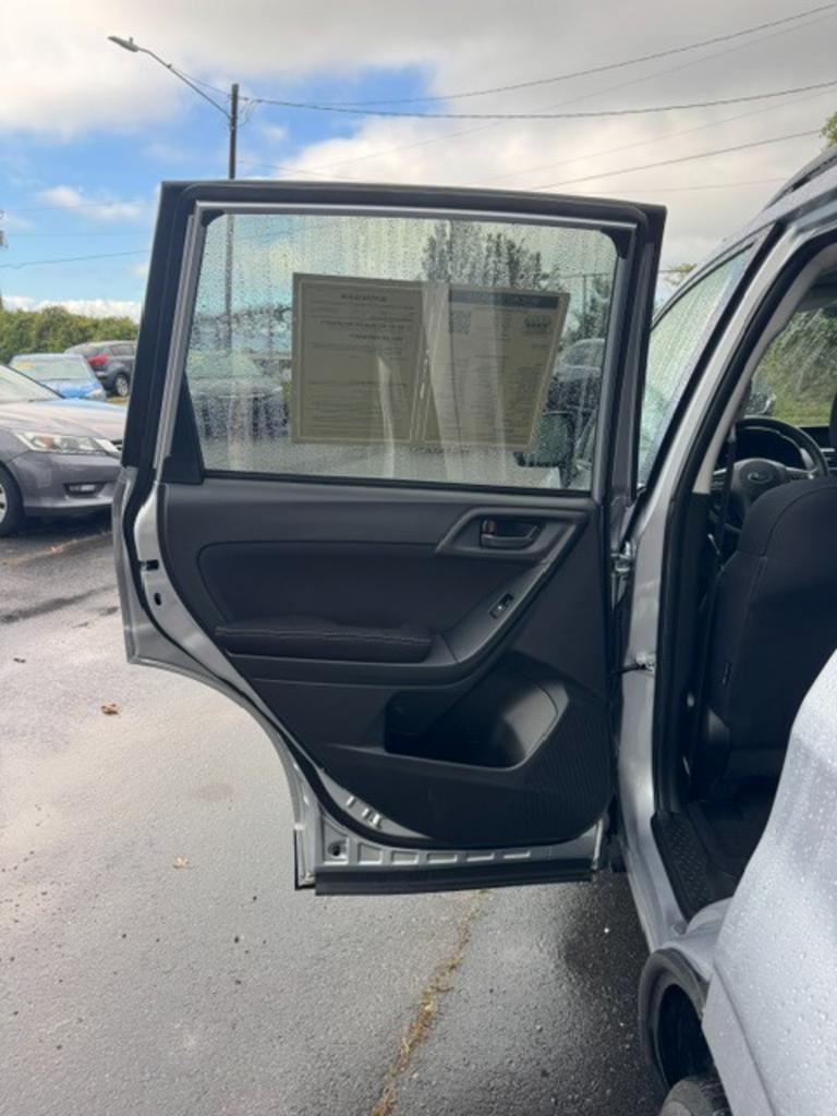 2015 Subaru Forester - $13,999