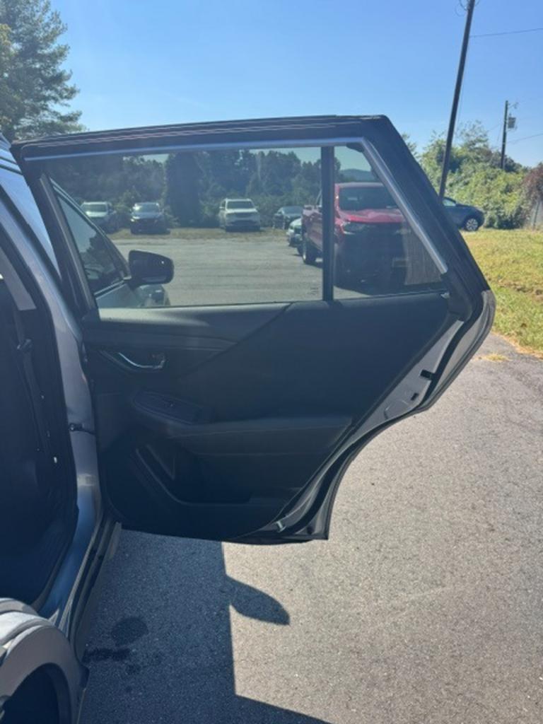 2021 Subaru Outback - $19,999