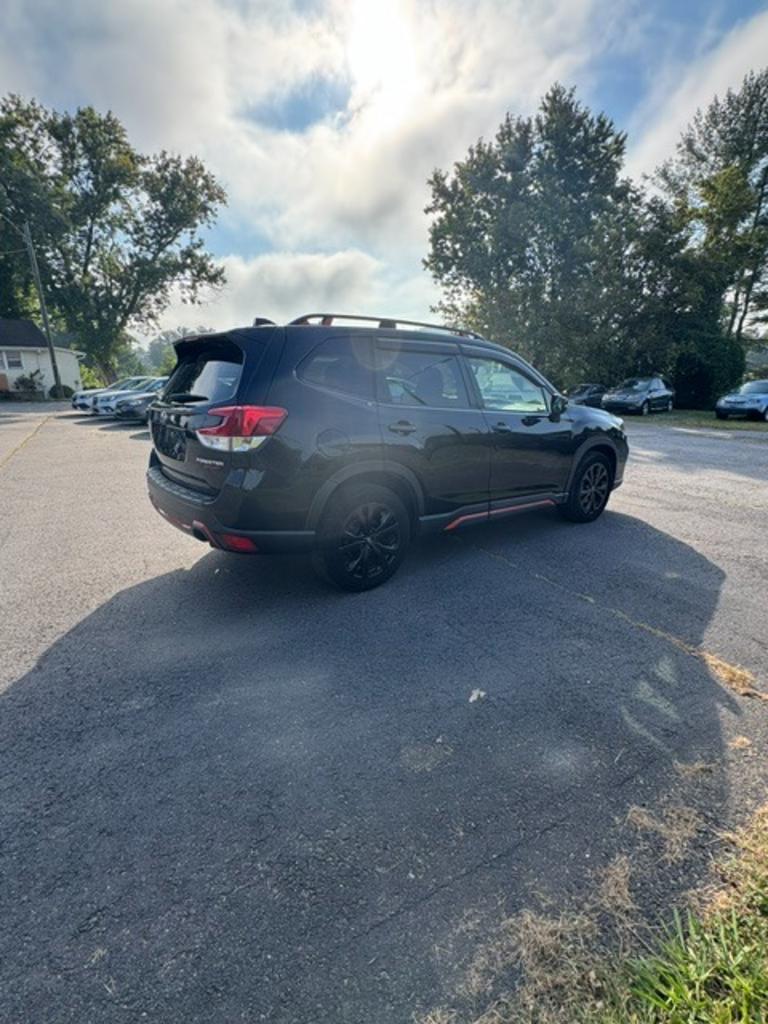 2020 Subaru Forester - $19,999