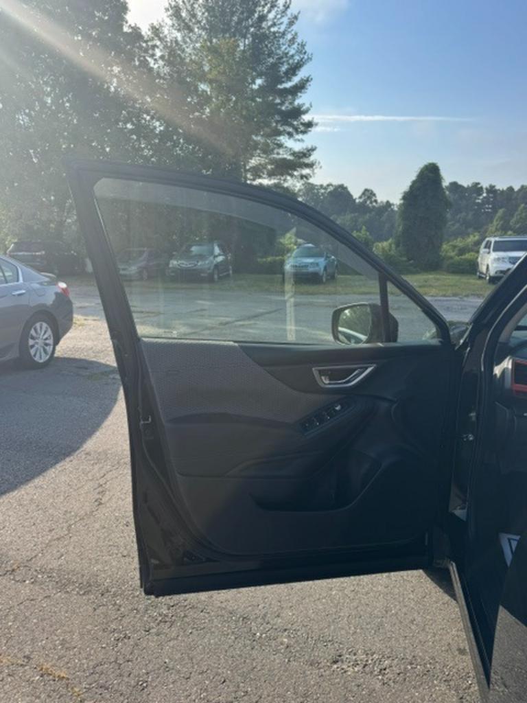 2020 Subaru Forester - $19,999