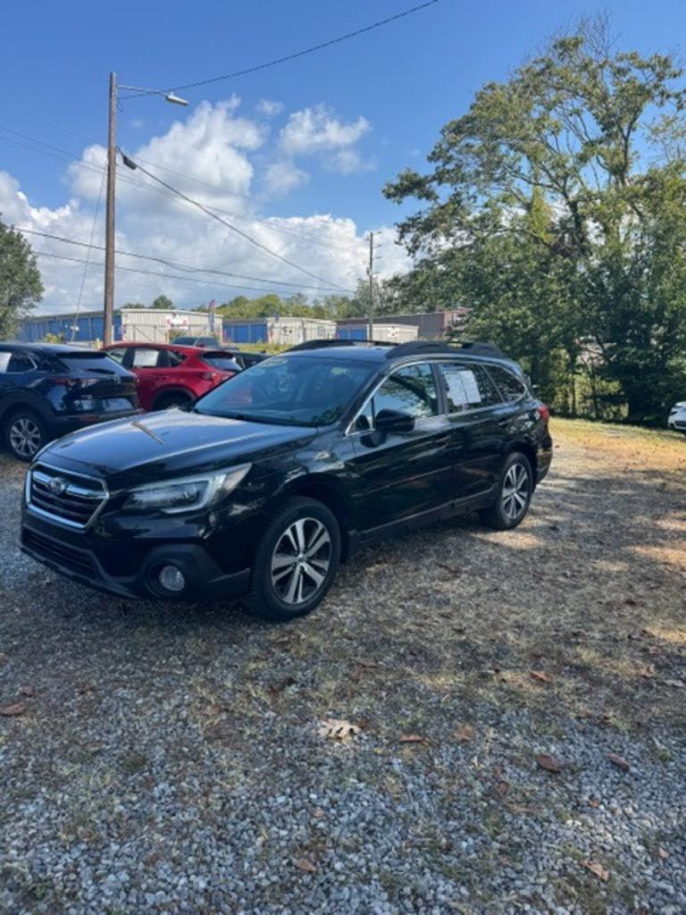 2018 Subaru Outback - $18,999