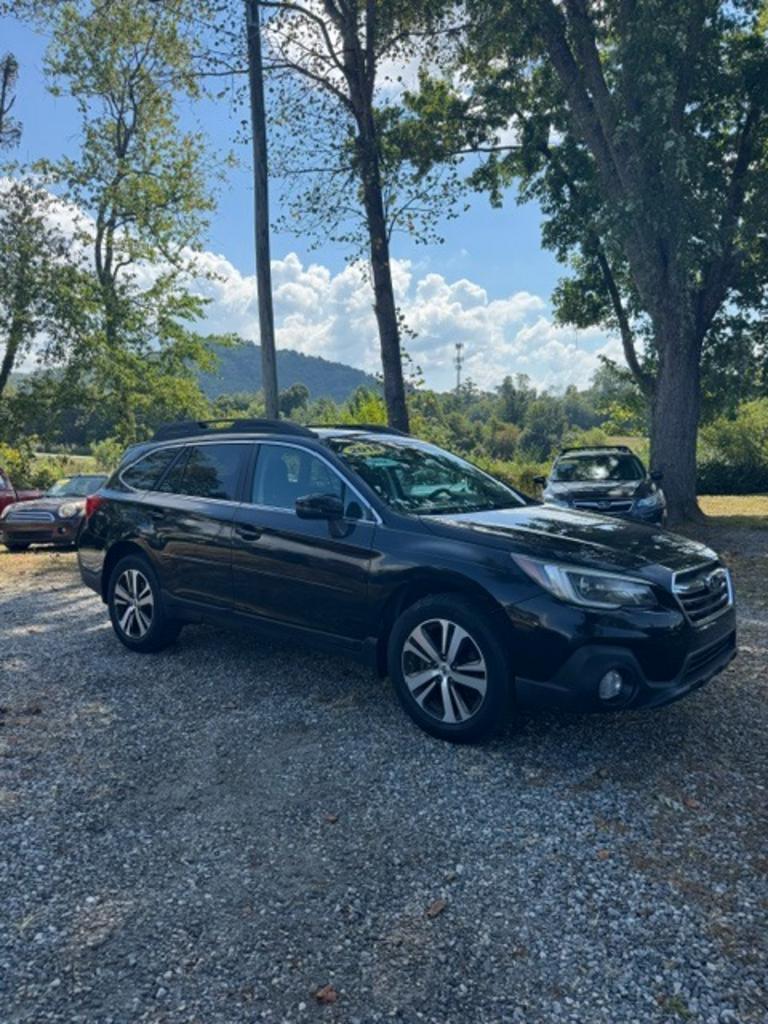 2018 Subaru Outback - $18,999