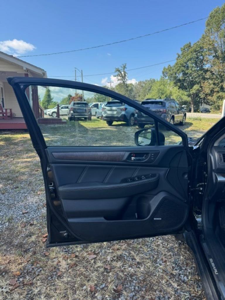 2018 Subaru Outback - $18,999