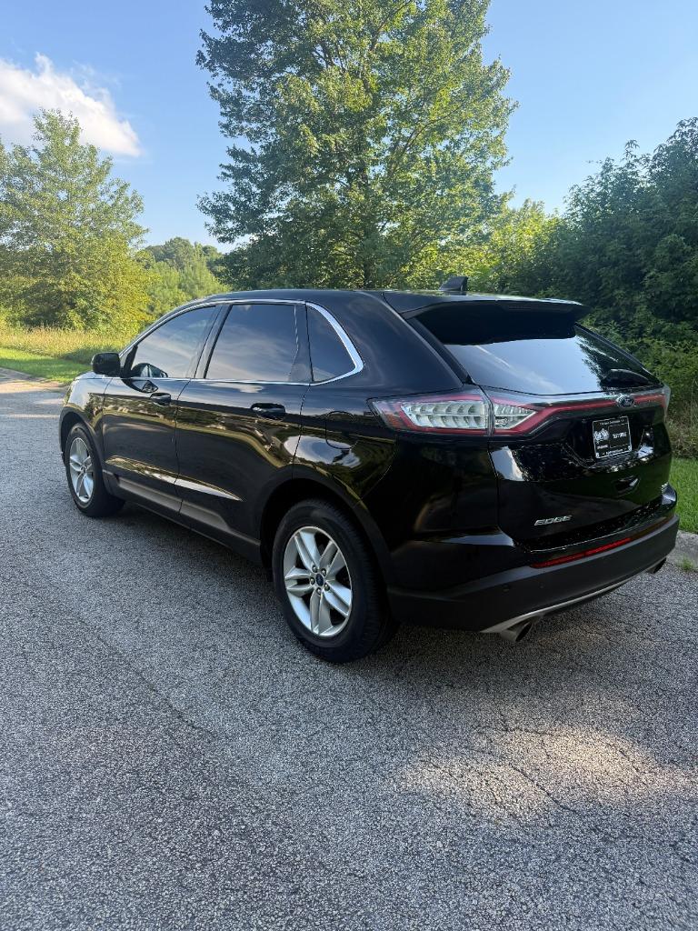 2016 Ford Edge