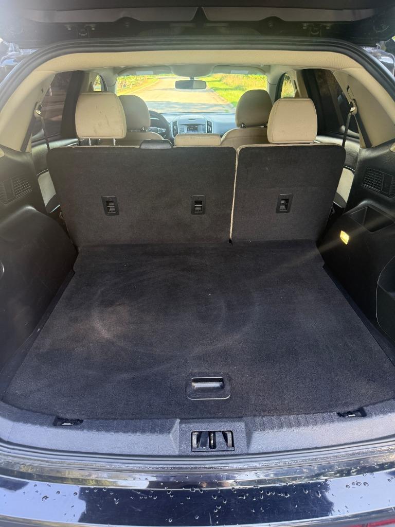2016 Ford Edge