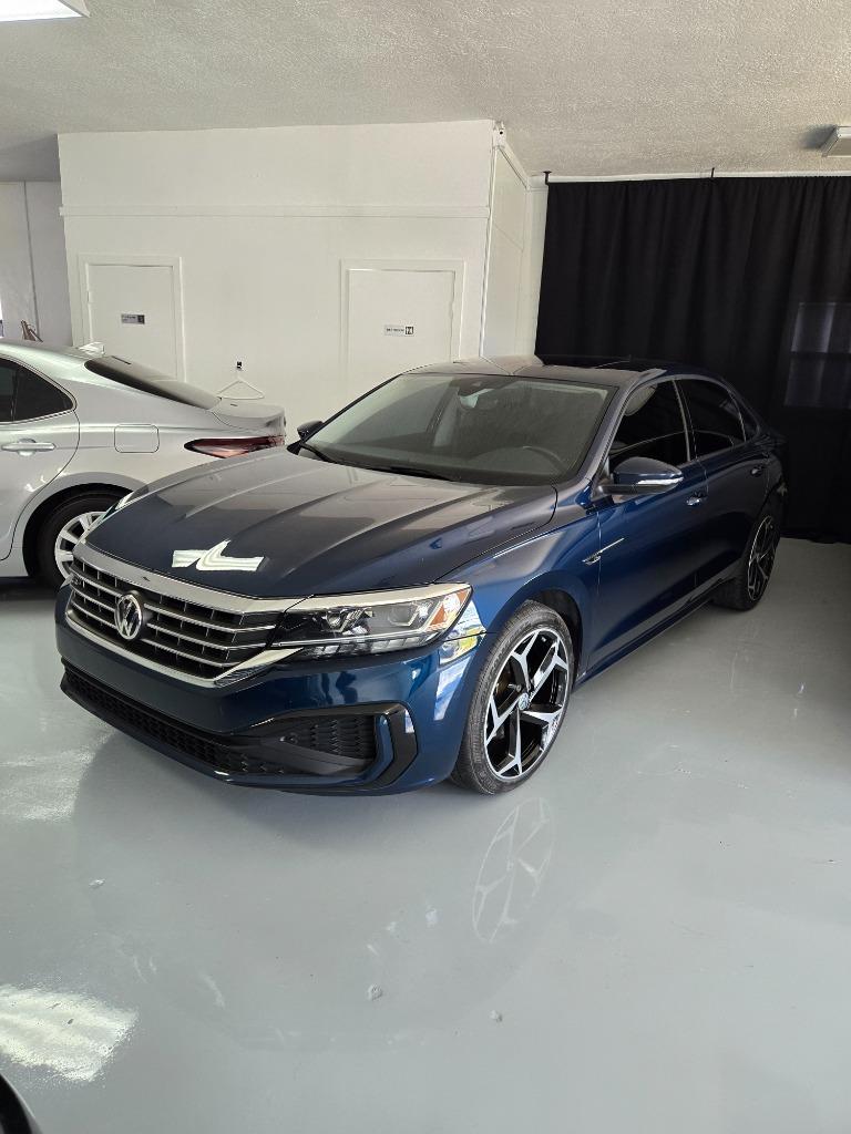 2020 Volkswagen Passat - $21,995