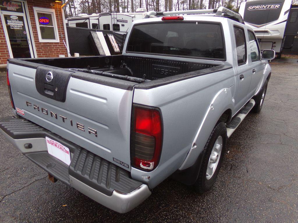 2001 Nissan Frontier SE photo