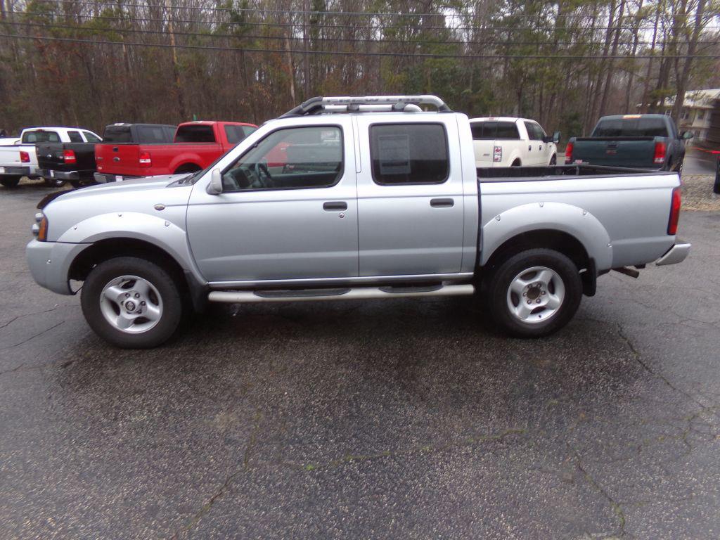 2001 Nissan Frontier SE photo