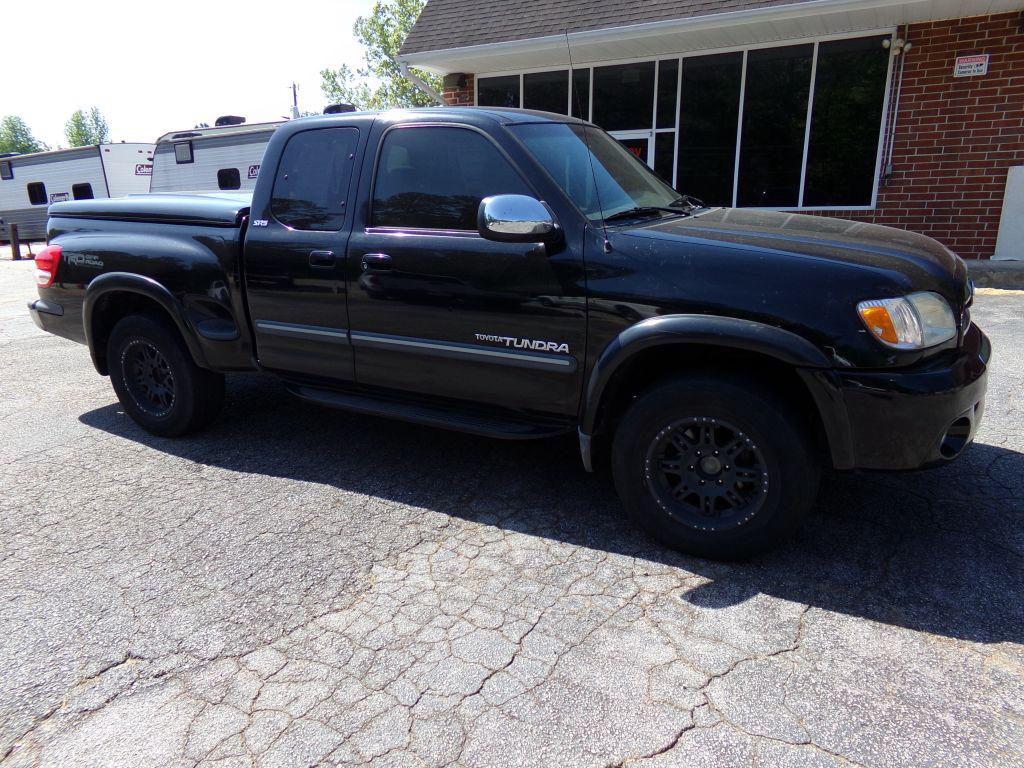 2003 Toyota Tundra SR5 photo