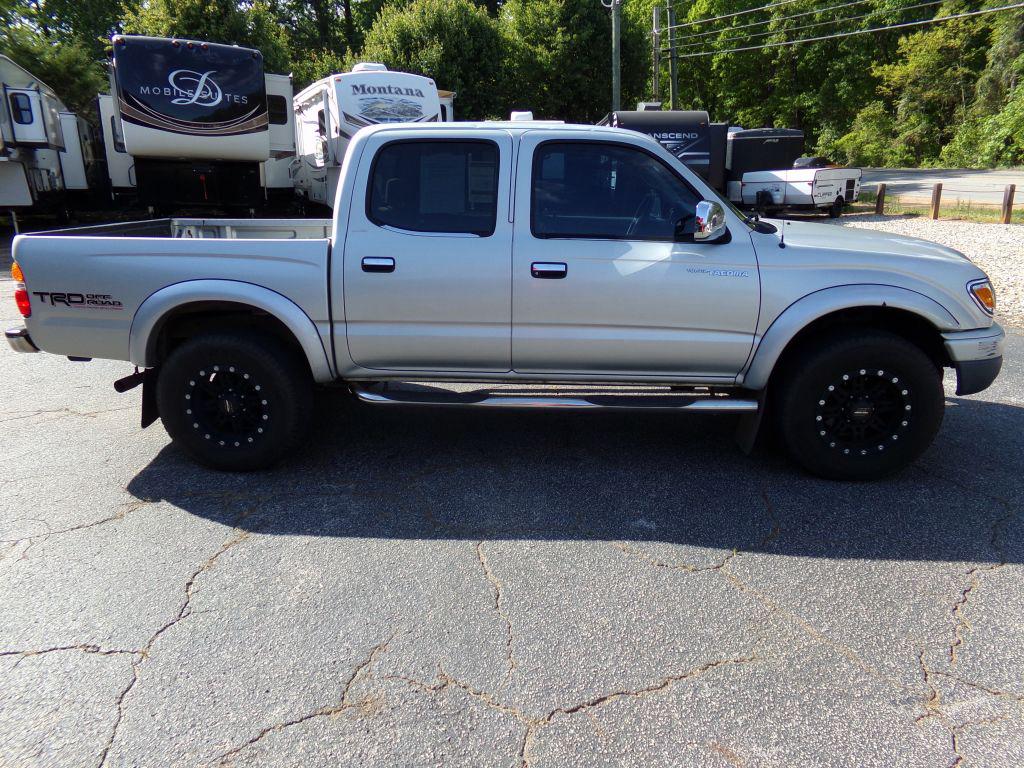 2002 Toyota Tacoma PreRunner V6 photo